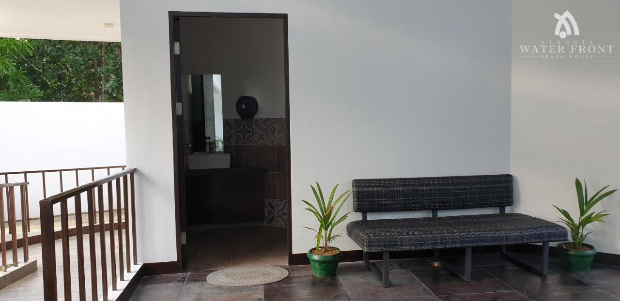 Alegria Water Front Beach House Екстер'єр фото
